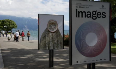 Après avoir décidé l’an dernier d’interdire l’affichage commercial dans le courant de l’année en cours, la Municipalité semble ne plus trop savoir comment s’y prendre. Son appel d’offres destiné à l’affichage culturel, associatif et politique a échoué. Elle a décidé de le retirer, pour analyser la pertinence des arguments avancés par les recourants et d’en relancer un nouveau au printemps. En février, la municipale Gabriel Kamp a annoncé le prochain dépôt d’une demande de crédit, s’agissant d’un investissement et non pas d’une charge budgétaire. Mais on ne voit toujours rien venir…