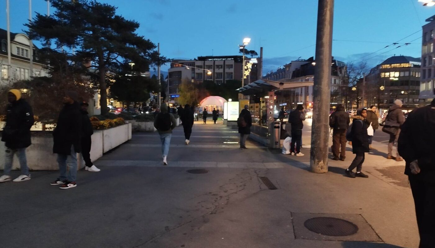 En matière de sécurité, Vevey Libre souhaite que la commune prenne les mesures utiles pour garantir la pacification de l’espace public qu’il soit accessible, convivial et sûr dans l’ensemble de la ville.